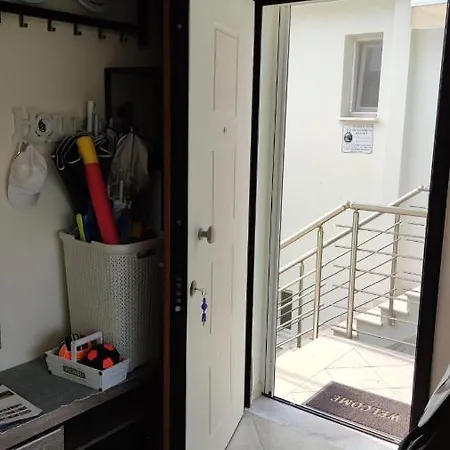 The Olive Garden Apartment
