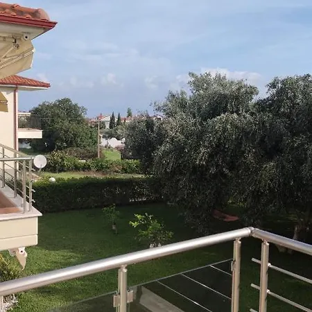 The Olive Garden Apartment *