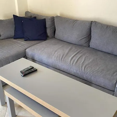 The Olive Garden Apartment *